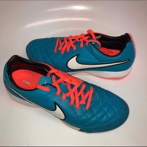 Tiempo Indoor Shoes